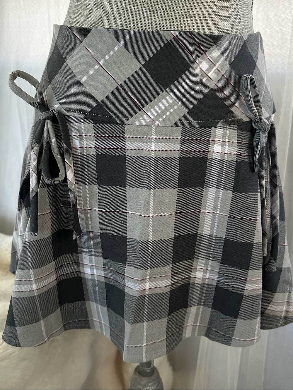 Gray Plaid Tie-Detail Circle Skirt - Women